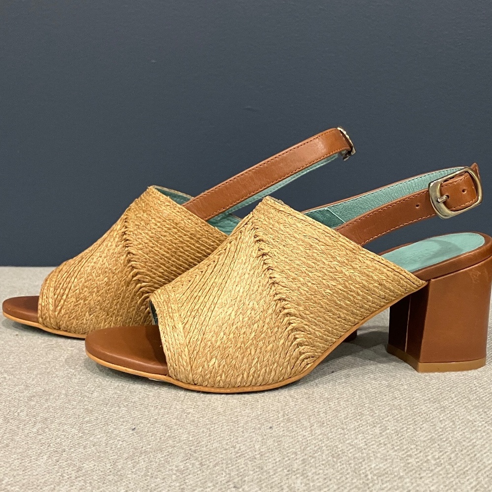 Sundance Catalog sisal and leather sandals. New. Size 36